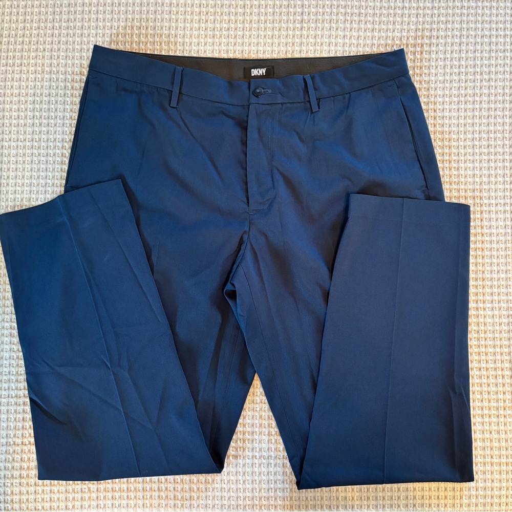 DKNY Men’s blue work pants 38x32